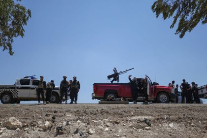 Boje na juhu Syrie maju podla SOHR za tyzden vyse tisic obeti dnes prestali stretavat