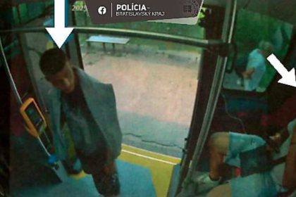 Hrube spravanie v autobuse voci cestujucej
