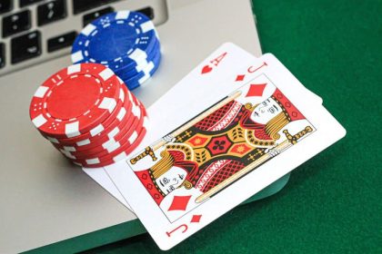 Stat bohatne na riziku Prijmy z hazardu trhaju rekordy plan na ochranu neexistuje