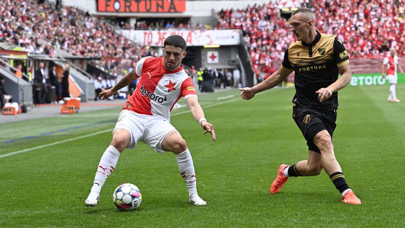 Futbalova vojna v Cesku Kluby zakazali novinari sa neboja