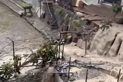 Severne Taliansko zasiahli katastrofalne zaplavy a tornado
