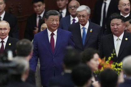 Trump Pozdravujem Siho Kima a Putina ktori konspiruju proti USA