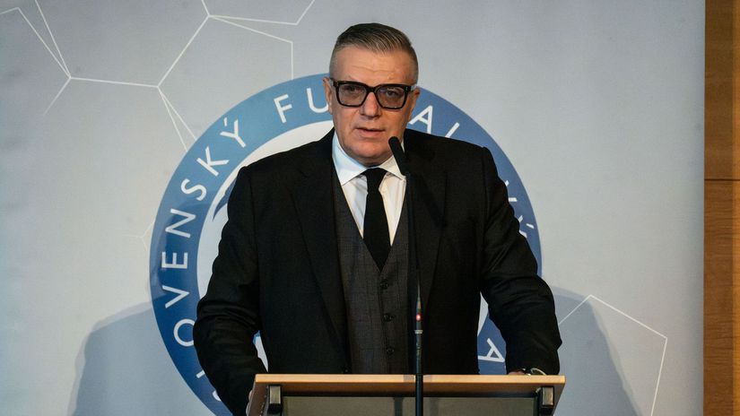 Huliak ho nazval nenazratym zvazom SFZ reaguje na obvinenia ministra z deficitu 8 milionov eur