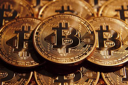 Kryptomeny v panike bitcoin vymazal cely rok