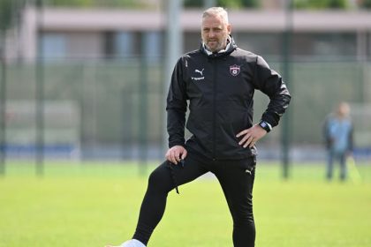 Novinka v stvrtom time futbalovej ligy Trener Scasny skoncil na lavicke Trnavy