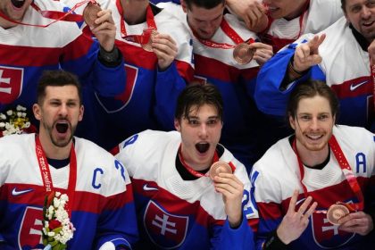 V Milane budeme nahanat puk Cechom mozeme len zavidiet Vicemajster sveta radi Satanovi a Orszaghovi zobrat na olympiadu aj hracov z KHL