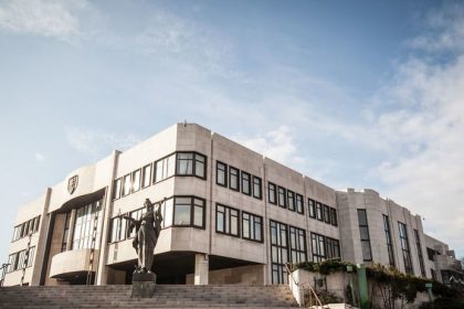 Prieskum Ipsos Volby by vyhralo PS Hlas na minime