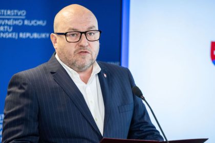Huliak zastavil financovanie pre Slovensky futbalovy zvez SFZ sa bude branit pravnou cestou