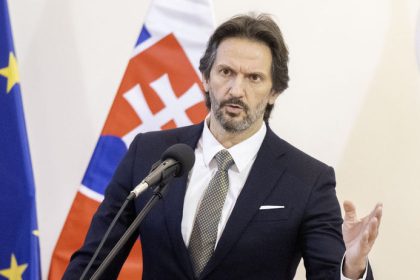 Kalinak odmieta armadu EU Europa ma NATO nie experimenty
