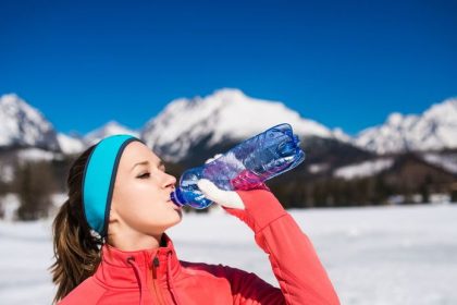 Vas zdravy zvyk moze byt skrytou hrozbou experti odhaluju kedy sa pitie tekutin stava toxickym pre vase telo