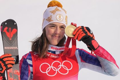 Bola som ako Tomba Kdez e Petra bola si lepsia Ked Vlhova ziskala zlato Talian sa rozplakal