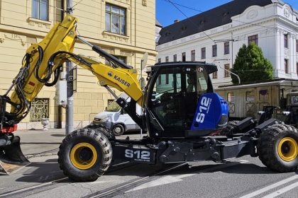 Kraj plati tisice za stroje ktore stoja Prenajate bagre a traktory maju nizke vyuzitie tvrdi poslanec