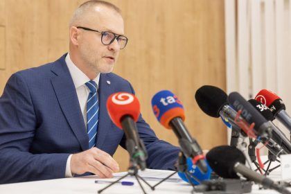 Krajskaprokuratura sa vyjadila k darovaniu vojenskej techniky Ukrajine