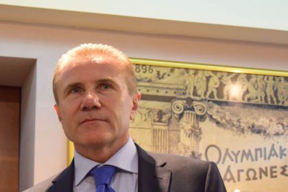 Legendarny Bubka upadol do nemilosti V Kyjeve tvrdia ze si sedi na jazyku Odoberie mu Zelenskyj po rente aj vyznamenanie