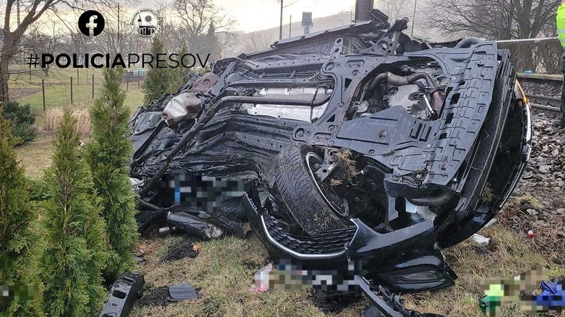 Pri zrazke vlaku a auta udajne zomrel otec Romana z Parchovian ktory sa udajne obesil pre sikanu