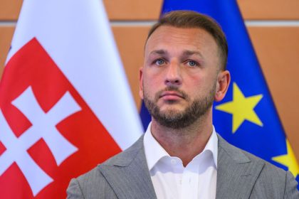 Simeckova mama sa dopustila zlodejiny akej by som sa ja nikdy nedopustil tvrdi Sutaj Estok Truban To nie je kauza PS