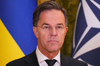 Utok ktory zmenil ton diplomacie Mierova dohoda si vyzada tazke rozhodnutia povedal Rutte a oslovil Rusov