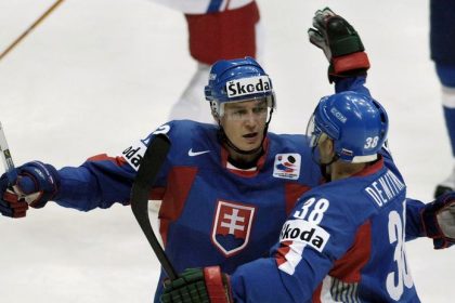Vyuziju Slovaci velku vyhodu System k nam nebol krut ako k nasim superom Ked sme hrali proti Kanade a Rusku bolo to ine