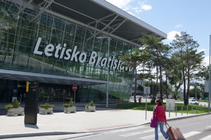rekordny rok pre bratislavske letisko v rebriku aci sa umiestnilo v prvej trojke