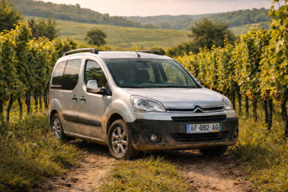 zamestnanec dostal namiesto sluzobneho bmw x1 berlingo zaluje kvoli moralnej sikane