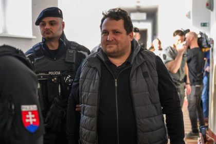 Akcia Kajucnik ma nasledky Prokuratura preveruje zasah inspekcie pri zadrzani Sureka