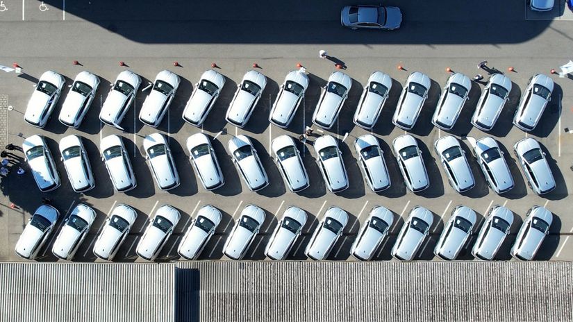 Elektricka revolucia sa otriasa Zmeny ohlasilo uz 21 automobiliek
