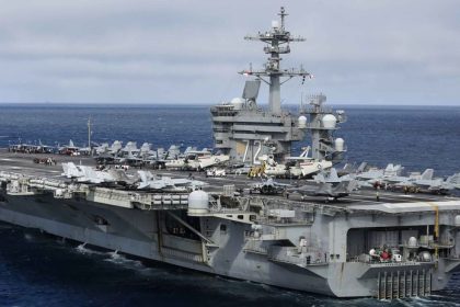 Iran poslal na americku lietadlovu lod balisticke rakety Armada USA potvrdila prve obete