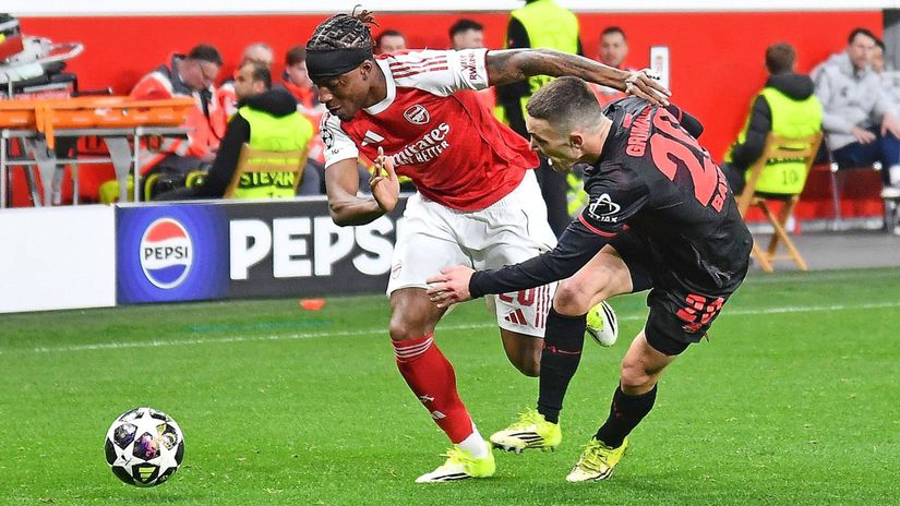 Leverkusen bol blizko k vitazstvu Arsenal zachranila pred prehrou diskutabilna penalta