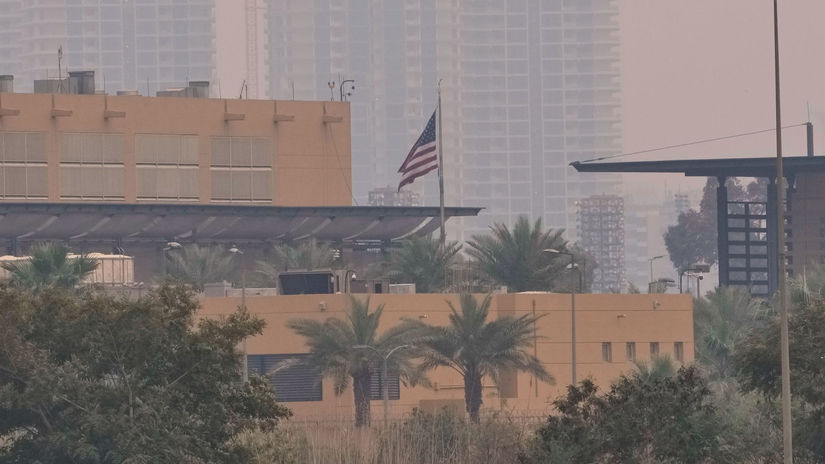 Online Areal americkej ambasady v Bagdade bol zasihnuty utokom USA zacnu eskortovat lode Hormuzskym prielivom