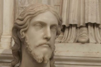 Revolucia v historii Zabudnuta busta v rimskej bazilike odhalila uplne novy pohlad na osobny zivot Michelangela To comu sa dlho verilo nie je pravda