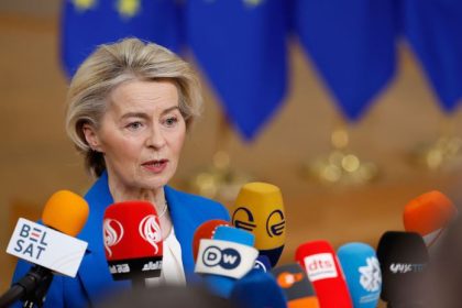 Von der Leyenova Europa uz citi dopad vojny na Blizkom vychode Hrozi nedostatok ropy