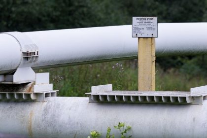 komponenty na opravu druzby dorazia z ceska a madarska uz buduci tyzden kyjev nema informacie o misii na poskodenom useku ropovodu