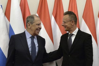 Madarsko malo zaslat dokumenty Rusku Brusel pozaduje okamzite vysvetlenie