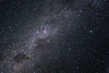 Misia Artemis II pise historiu Orion sa blizi k Zemi rychlostou ak este nikto nezazil