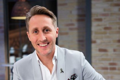 Sajfa vyvolal emocie hviezda Dunaja mu poslala jasny odkaz Do sporu sa pridavaju dalsie zname tvare