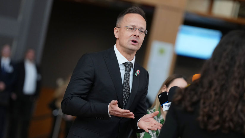 Szijjarto sa ostro pustil do Pavla Sam vehementne obhajoval komunisticky rezim