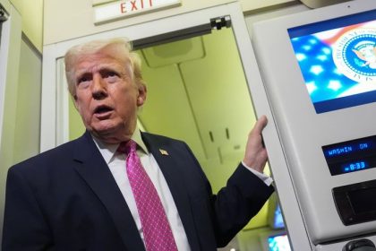 Trumpovi sa vrtenie psom vymklo z ruk Po Velkanej noci sa rozhodne o osude Iranu Trumpa i sveta