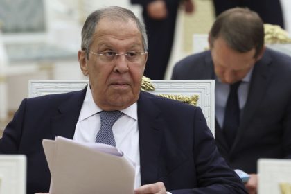 uniknute nahravky usvedcuju szijjarto a z informovania moskvy a vydierania unie