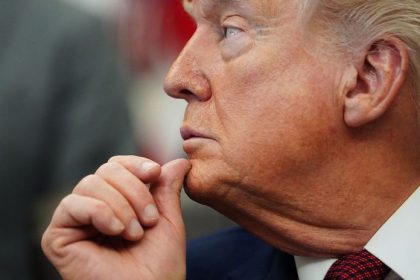 Trump eskaluje spor s Nemeckom Hrozi este vacsie stahovanie americkych vojakov cla utoia na nemecky priemysel