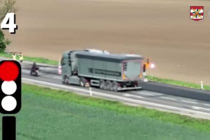 VIDEO Neuveritelne mnozstvo vodicov ignorovalo cervenu na semafore Policajny dron odhalil desiatky priestupkov za par hodin