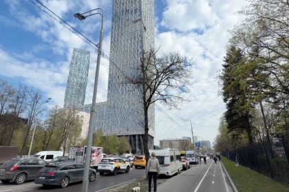 VIDEO varovanie od Zelenskeho aby sa Putin necital bezpecne Drony zasiahli dvojnicky moskvensky mrakodrap