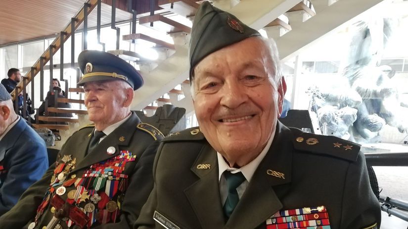 Veteran Vladimir Strmen je na roztrhnutie Mladi sa vojny bojia desi ich atomova bomba hovori