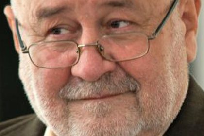Zomrel tichy velikan pozie a prekladov Karol Chmel nas opustil vo veku 72 rokov