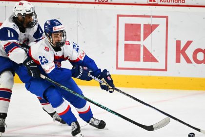 Ma striebro z domacich majstrovstiev sveta do 18 rokov Nitra podpisala talentovaneho tinedzera