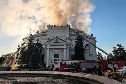 ONLINE Ukrajina opat zautocila na Krym a rusky ropny priemysel hlasene su explozie a poziare