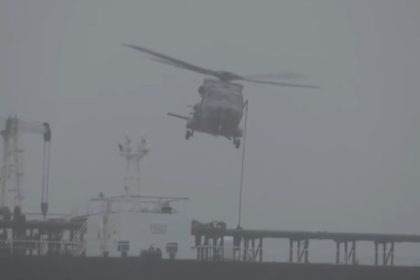 VIDEO Tvrd zasah proti Putinovej rope Macron sa pochvlil zadranm ruskm tankerom