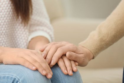 zacarovany kruh v ktorom su najma mladi spanok stres a mobily devastuju psychiku viac nez sme si mysleli