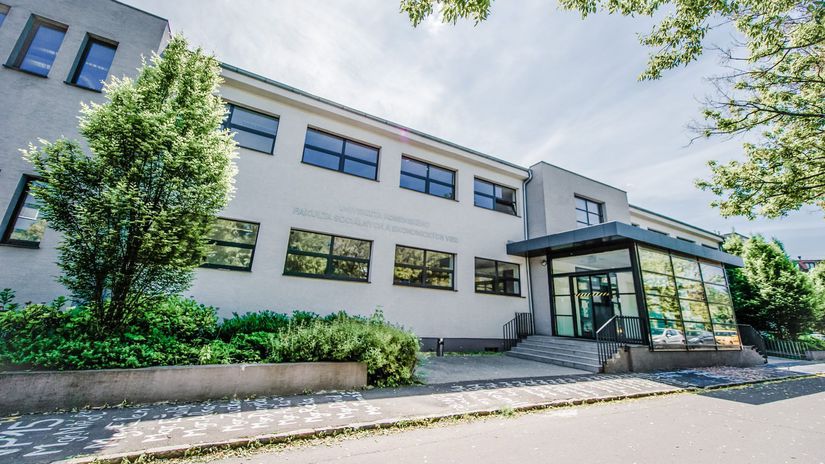 Skandal so stipendiami na Univerzite Komenskeho Vedenie podalo trestne oznamenie a nariadilo audit
