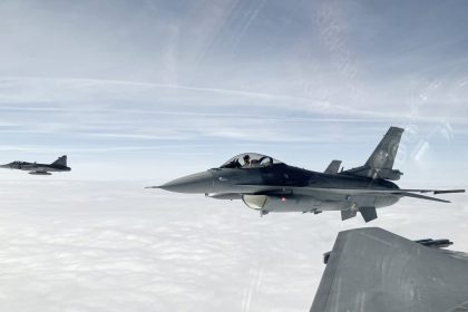 Vazna strata pre ukrajinske letectvo Pri odrazani utokov sa zrutila stihacka F 16 pilot vyviazol bez zraneni Svet Spravy