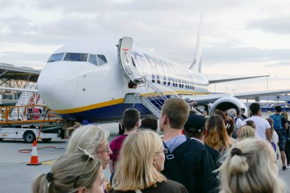 letenky za 1985 ryanair oslavuje narodeniny bleskovym vypredajom na vyhodnu kupu mate 41 hodin zahranicie cestovanie